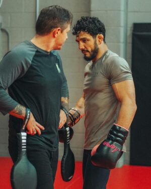 Aaron Pico Instagram - Good day of work. 🥊

📸 @_kairos_creations_