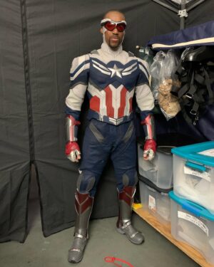 Aaron Toney Instagram - Excited to finally see this figure. Myself along with a lot of people have been wait for this figure for 3 year. Yeah. It’s awesome to look at this and know, we made this happen with the action and trust that was granted to us from @marvel. Thank you to all those that believed in us and helped bring this character to his evolution, can’t wait to see what the team on #captainamericaneworldorder is doing ☺️. I’ll share some insite on this figure and the costume later. Might do a few break downs with my other sideshow falcon 
figures too. 

@sideshow 
@hottoyscollectibles 

Would you want to see unboxing videos of me talking about these? 👀 

#mcu #disney #phase4 #stunts #action #samwilson #falcon #captainamerica #onyourleft #captainamericathewintersoldier #captainamericivilwar #antman #avengersinfinitywar #avengersendgame #sideshowcollectibles #hottoyscollection #hottoyscollector #actionfigures #marvel