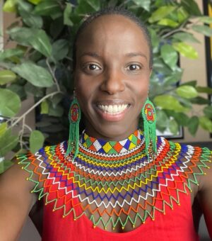 Aaron Toney Instagram - #tb with more of our awesome team on #wakandaforever with Janeshia Ginyard @hollywoodladyj 💃🏾😎🇯🇲👏🏾

I’ve known Janeshia for more than 10 years. It’s great to see her get to shine with the Dora. Thank you for your support and professionalism on the latest outing. Continue to leave your mark on the world. ☺️🙏🏾

#stunts #action #marvel #poc #blackpanther