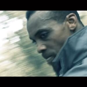 Aaron Toney Instagram - #tb from my original short film “Throne” before we decided to make it a series. Worked with some awesome friends on this. This was done 9 years years ago. It’s fun to look back at this an see how far everyone has come. Also peep the fun camerawork by brothers @emmanuelmanzanares and @malaythestuntguy 👏🏾👏🏾👏🏾

#filmmaking #throne #forhalvon #action #actiondesign #swordsman #scifi #warrior #kingdoms