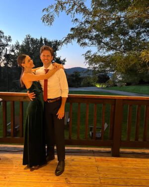 Aaron Tveit Instagram - Happy Birthday Babe!
It’s been an incredible year. And I know the next is going to be even better. 
Very grateful for this day, and for you! 
Love you ❤️!