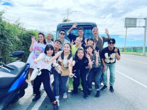 Aaron Yan Instagram - #嗨營業中
想念了

想念一起吵吵鬧鬧，認認真真，瘋瘋癲癲的日子🥰🥰🥰

想念每週六晚上20:00跟大家見面的日子

😘😘😘