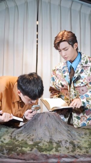 Aaron Yan Instagram - 炎亞綸 Aaron Yan
’地質學家 (Geologist)‘ Special Video 2

特邀短影音創作者 Short film Videos
木星人MuSingxer 🌟 @hao_ting0329 

#炎亞綸 #地質學家 #AaronYan #Geologist