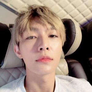 Aaron Yan Instagram - #jisoo#炎亞綸#aayan1120