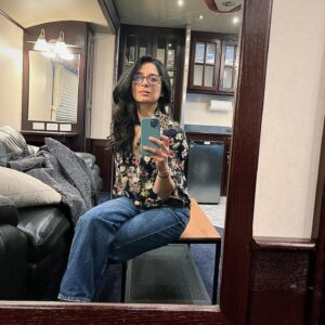 Aarti Mann Instagram - Back at it. #therecruit #therecruitnetflix