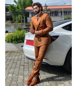 Aashirman DS Joshi Instagram - Autumn approves 🍂
.
.
.
.
.
For ECS Living cover shoot.
@asmishresthaa @oscarshrestha @shradha_maskey @swankyrana @su_deep_pokhrel @nepamode @esparshsarawagi @ecsliving