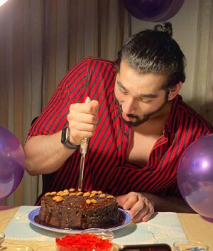 Aashirman DS Joshi Instagram - On my birthday (and everyday tbh) I feel so loved and I am so grateful for each and every one of you for that.. means a lot 🥰 Thank you so much for wishing me everyone ! I am the Luckiest ⭐️ I may not be able to thank you all individually but know that I really am genuinely thankful and touched ☺️
Oh also how can I forget, ‘I don’t know about you but I’m (officially) feeling 22 !!!!’ 🥳 I get to finally sing that Taylor Didi song haha 😅
Thank you to my fam for making me feel so special @raveenadesrajshrestha @bhaven5832 @ayushmandsj @priyanka.karki @maazigar and Mamu dearest who likes to spoil me silly always, baked me a cake and it was delicioussss 🤤 Thank youuuu 😘
I had my first ever virtual birthday party 🕺🏻
-Love A (Not the PLL wala A, Yours truly wala A) ❤️
#lockdownbirthday #22 #blessed