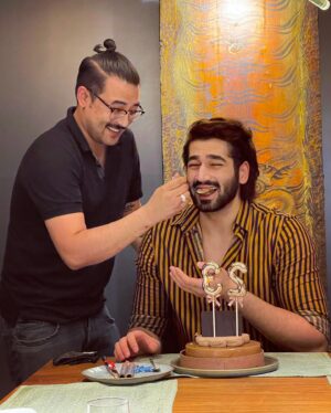 Aashirman DS Joshi Instagram - So your boy is 23 now 🤓 Thank you to all the people who took the time to wish me and send me such sweet messages ☺️❤️ Spent my birthday with the fam and the cast of ‘The Backyardigans’ 😅 Ahoy there, Ahoy ! 👋🏻