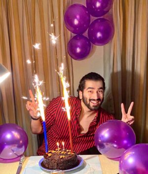 Aashirman DS Joshi Instagram - On my birthday (and everyday tbh) I feel so loved and I am so grateful for each and every one of you for that.. means a lot 🥰 Thank you so much for wishing me everyone ! I am the Luckiest ⭐️ I may not be able to thank you all individually but know that I really am genuinely thankful and touched ☺️
Oh also how can I forget, ‘I don’t know about you but I’m (officially) feeling 22 !!!!’ 🥳 I get to finally sing that Taylor Didi song haha 😅
Thank you to my fam for making me feel so special @raveenadesrajshrestha @bhaven5832 @ayushmandsj @priyanka.karki @maazigar and Mamu dearest who likes to spoil me silly always, baked me a cake and it was delicioussss 🤤 Thank youuuu 😘
I had my first ever virtual birthday party 🕺🏻
-Love A (Not the PLL wala A, Yours truly wala A) ❤️
#lockdownbirthday #22 #blessed