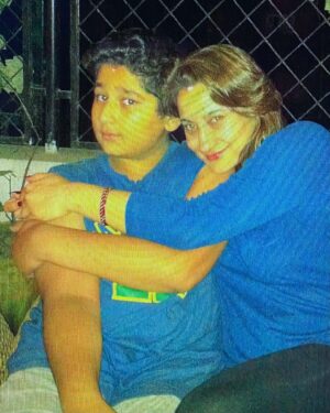 Aashirman DS Joshi Instagram - Happy Birthday to My Everything ! 🥺
How lucky am I to have found my first and only best friend in you ! Just the fact that I have someone I can confide in about everything and anything under the sun makes life so much better 🤗
The world really is a better place with someone as exquisite as you in it ⭐️ It’s a privilege to know and to be related to you, Queen 👑
The rainbow in the picture was meant to be because you literally are the rainbow of my life 🌈☺️
I Love You So Much Mamu ❤️🥺