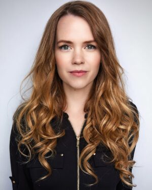 Abbie Cobb Instagram - LA for love 🌴 ☀️ Actor for life