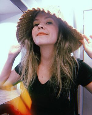 Abbie Cobb Instagram - Joy can be a choice. And some days when you know you need it you can DECIDE to put it on, like a big floppy hat. 👒