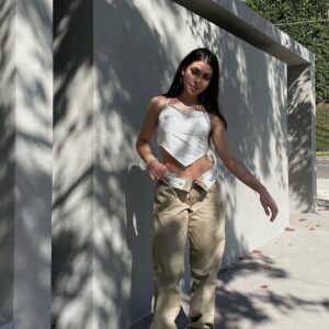 Abby Bergman Instagram - i am so so so so in love with the clothes Dickies sent me this week! Use my code ABBY15 which gives you a 15% discount off all full priced items! Shop my look and explore @dickies_anz amazing range of high quality clothes  and more! Thank you so much @dickies_anz 🤍🤍🤍