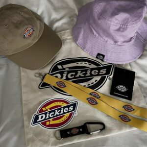 Abby Bergman Instagram - i am so so so so in love with the clothes Dickies sent me this week! Use my code ABBY15 which gives you a 15% discount off all full priced items! Shop my look and explore @dickies_anz amazing range of high quality clothes  and more! Thank you so much @dickies_anz 🤍🤍🤍