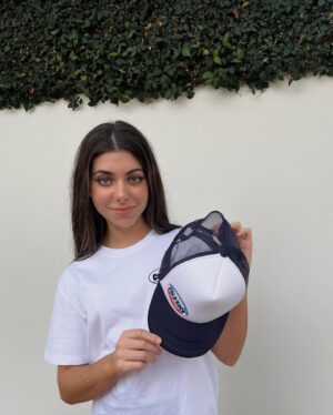 Abby Bergman Instagram - Check out @coldrockofficial awesome new merch range. I’m loving all my new pieces! Link in their bio #mycoldrock
🍦

-
📸 @ellaberg__ ❤️