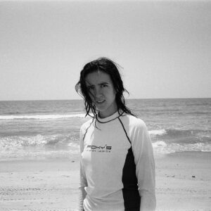 Abby Corrigan Instagram - beach = home