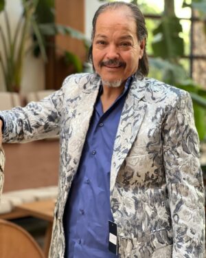 Abdellah Ferkous Instagram - ‏هاذ تفركيسة غير علا قد الحال.. 90مليرن او بتيكيتا ديالها 
ماديروهاش مني قلت الصواب ههه 
#مهرجان_مراكش_السينمائي_الدولي