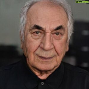 Abdollah Eskandari Instagram - این هنرمندعزیز. کی میتونه باشه