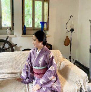 Abe Junko Instagram - 読売テレビ・日本テレビ系『 #5分後に意外な結末』
第4週『 #親友交歓 』に出演します。（13日深夜0:29~)
#古川雄輝 さんと、#笠松将 さんと📸✨

旧友への複雑な心情やお二人の醸し出す空気感が
最後まで見逃せません。

原作となる、太宰治の短編とはまた一味違う
このドラマならではの面白みをご堪能下さい！

@yuki_furukawa_hp 
@show_kasamatsu_official