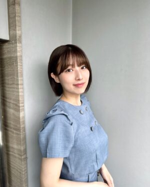 Abe Wakana Instagram - お腹がちらりしちゃう丈です🫣
何枚目が良いですか？
#redyazel#セットアップ#code#夏#fyp