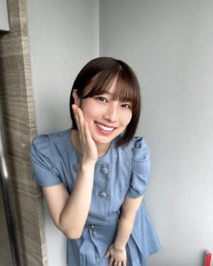 Abe Wakana Instagram - お腹がちらりしちゃう丈です🫣
何枚目が良いですか？
#redyazel#セットアップ#code#夏#fyp