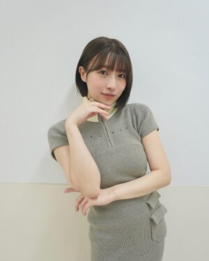 Abe Wakana Instagram - 楽しい１日でした💝

念入りに着ていく服も決めて、
普段とはまた雰囲気の違う？あざといわかぽん🐶

あざとわかぽん、アリ？🐶
#握手会#楽しい#いつかまた
#andmary#ワンピース