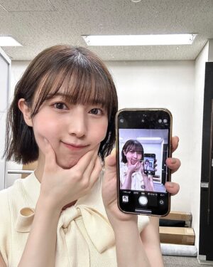 Abe Wakana Instagram - 最後まで見て😾🫶🏻笑
むにゅしてください🫶🏻

#resexxy#anuans#iphoneカメラ#夏#夏コーデ#ノースリーブ