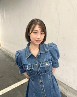 Abe Wakana Instagram - 今日から７月ですね🌻

夏といえば何を思い浮かべますか？
私は、今回はお腹の横部分を出すことで
夏を演出してみました🌻

#jouetie#adidas#ワンピース#夏#夏コーデ#ショート