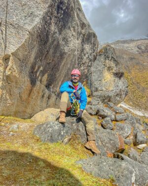 Abhinav Shukla Instagram - A day spent #Jumaaring most handy skill in #mountaineering.