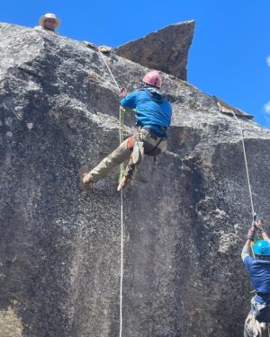 Abhinav Shukla Instagram - A day spent #Jumaaring most handy skill in #mountaineering.