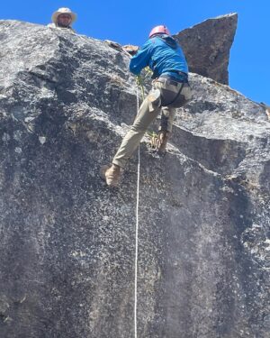 Abhinav Shukla Instagram - A day spent #Jumaaring most handy skill in #mountaineering.