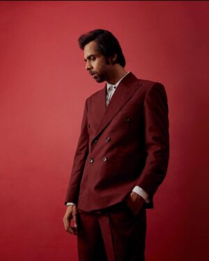 Abhishek Banerjee Instagram - Breathe ! 

Captured by : @mohitvaru 
Styled by : @robertson_lyngdoh_ 
Wearing : @tweed.and.twine 
Hair : @arbazshaikh6210 
Make up : @makeupby.shiva 

#actor #actorslife #pose #breathe