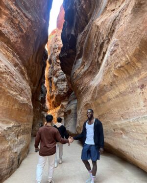 Abimbola Osundairo Instagram - The 8th Wonder spending time with the 7th Wonder of the world 🌍 
#Space