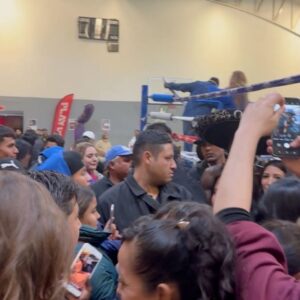 Abimbola Osundairo Instagram - Mexico 🇲🇽 🥊
