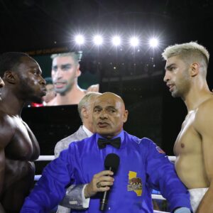 Abimbola Osundairo Instagram - #NEXTGEN2 — 𝐅𝐈𝐆𝐇𝐓𝐄𝐑 𝐎𝐅 𝐓𝐇𝐄 𝐍𝐈𝐆𝐇𝐓 @team_abel 🔥🥊 Abimbola “𝐒𝐏𝐀𝐂𝐄” Osundairo #NoMoreTalk #McbroomGib

📌 𝗙𝗼𝗹𝗹𝗼𝘄 @nextgenboxing.tv for more boxing news and content!

📸: @hoganphotos 
#nextgenboxing
#nextgeneration
#nextgen