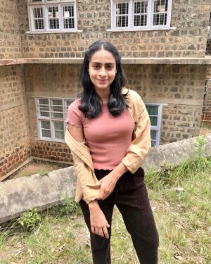 Abitha Venkat Instagram - A role very close to my heart that I enjoyed playing!
Sanjana from #orukodaimurdermystery 📢
Streaming on zee 5!
.
Thank you @dassreecheta @vinithramenon for fighting for me ❣️
@bm.stinsontore you’re here (pointing to my heart) 🫂 
@priyaharie @priyaa.karan My priyas 🫂
@vishalvenkat1891 Thank you sir 🤗
….
#webseries #tamil #zee5 #okmm #abitha
