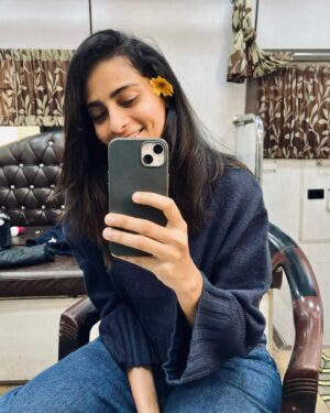 Abitha Venkat Instagram - A role very close to my heart that I enjoyed playing!
Sanjana from #orukodaimurdermystery 📢
Streaming on zee 5!
.
Thank you @dassreecheta @vinithramenon for fighting for me ❣️
@bm.stinsontore you’re here (pointing to my heart) 🫂 
@priyaharie @priyaa.karan My priyas 🫂
@vishalvenkat1891 Thank you sir 🤗
….
#webseries #tamil #zee5 #okmm #abitha