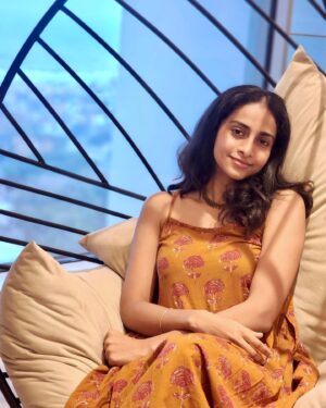 Abitha Venkat Instagram - 🌻 
.
..
#instagram #saturday #trendingreels #india #ethnic #abithavenkat