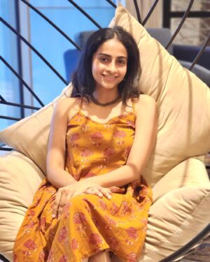 Abitha Venkat Instagram - 🌻 
.
..
#instagram #saturday #trendingreels #india #ethnic #abithavenkat