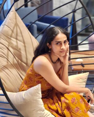 Abitha Venkat Instagram - 🌻 
.
..
#instagram #saturday #trendingreels #india #ethnic #abithavenkat