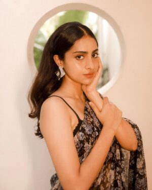 Abitha Venkat Instagram - You never know what eyes can hide! 👁️‍🗨️
On cam: @irst_photography 
Styled by: @priyaharie 
.
..
#saree #photoshoot #abithavenkat #chennai #model #actor #tamil #cinema