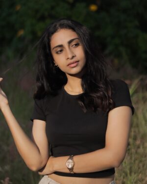 Abitha Venkat Instagram - A quick early morning shoot with @kilaruness 🤗
Vibes don’t lie 🙌🏼
.
..
…
#sunrisephotography #saturday #instagram #india #trending #modelphotography #hyderabad #abithavenkat