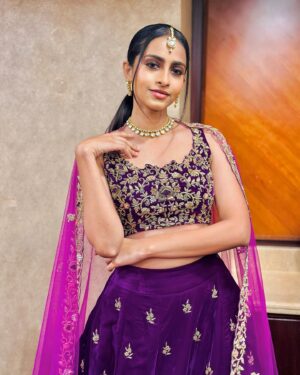 Abitha Venkat Instagram - Glitter and gold ✨
.
..
#model #chennai #fashionwalk #rampwalk #photography #india #instagood #abithavenkatraman #actor