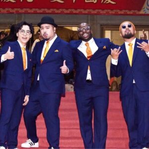 Ada Chang Instagram - 入圍金鐘！！謝謝
從小養育我的三立 MTV 以及源活
還有從高中一起到現在的兄弟小乾
帶著他最狠的團隊我的檔期有限公司
一起跟大嘻哈時代2走上紅毯！
說真跟你結婚一樣感動Rrrrrrrrrr

大嘻哈主持四寶相互扶持，賴皮的老鷹
豆姐的搜豆，史大的kitkat 迪拉的...跳繩！
所有參戰的選手們！
所有幕後團隊你們辛苦了恭喜你們實至名歸！

#大嘻哈時代2#我的檔期#MTV#源活#三立