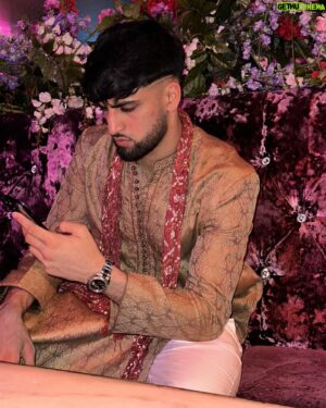 Adam Azim Instagram - Get up, dress up, show up. ⬆️ 

-

-

-

📸: @ovoali_