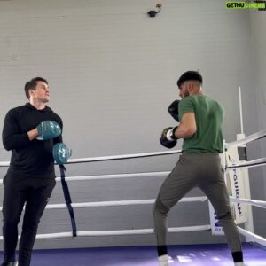 Adam Azim Instagram - Getting closer to fight night, few more weeks of graft!⏳🥊

-

#inshallah #speed