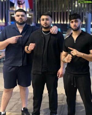 Adam Azim Instagram - Living in the moment 🇦🇪

-

-

-

📸: @ovoali_