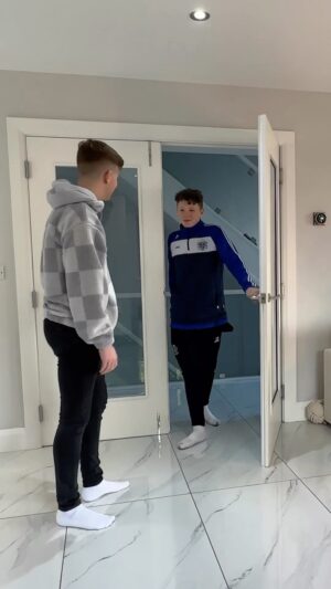 Adam Beales Instagram - Surprising little brother with our new puppy! 🐶🥺 #reels