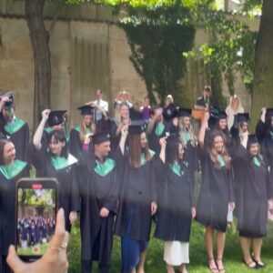 Adam Mišík Instagram - 👩🏼‍🎓