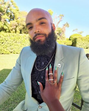 Adamma Ebo Instagram - Pretty ass nails feat. my pretty ass man. 💅🏿

{almost a lost file} 
{set from @clawcollective}